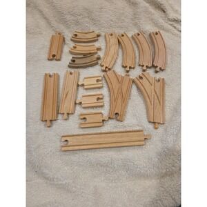Wooden Train Track Assorted 16 Pieces Thoomas Train And Brio Compatible‎